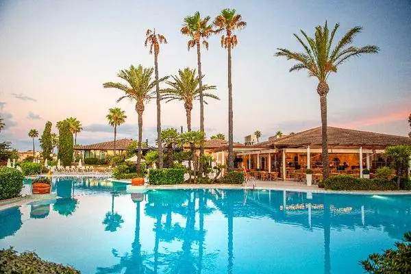 Ibiza - Espagne, Forfaits Vacances Vol + Hôtel, Vols directs depuis/vers  Luxembourg