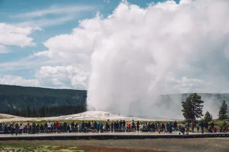 Yellowstone (Old Faithful)