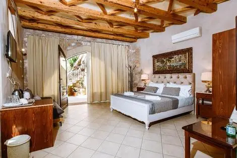 Hôtel Bozzali agia_marina GRECE