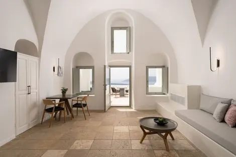 Hôtel Adamis Majesty Suites santorin GRECE