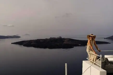 Hôtel Cosmopolitan Suites santorin GRECE