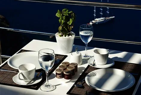 Hôtel Cosmopolitan Suites santorin GRECE