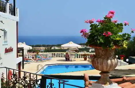Hôtel Antilia Apartments tavronitis GRECE
