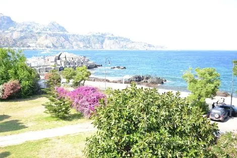 Hôtel Porto Azzurro giardini_naxos ITALIE