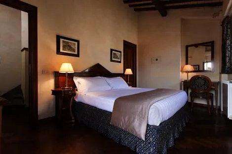 Hôtel Teatro Pace rome ITALIE