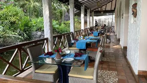 bahari restaurant