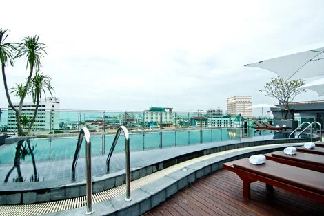 Hôtel The Sun Xclusive chon_buri THAILANDE