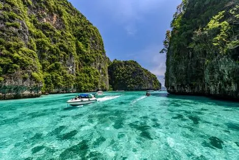 phi phi island